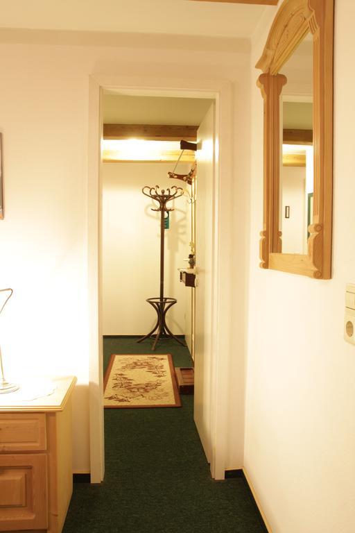 Fruehstuecks Pension Zum Postillion Klingenthal Exterior photo